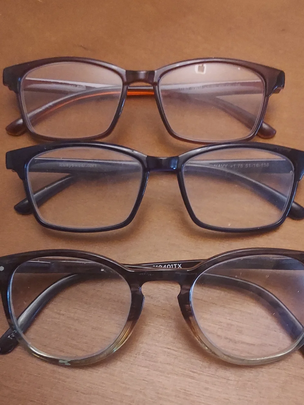 Classic Women's Eyeglasses Set - Gray & Brown Frames